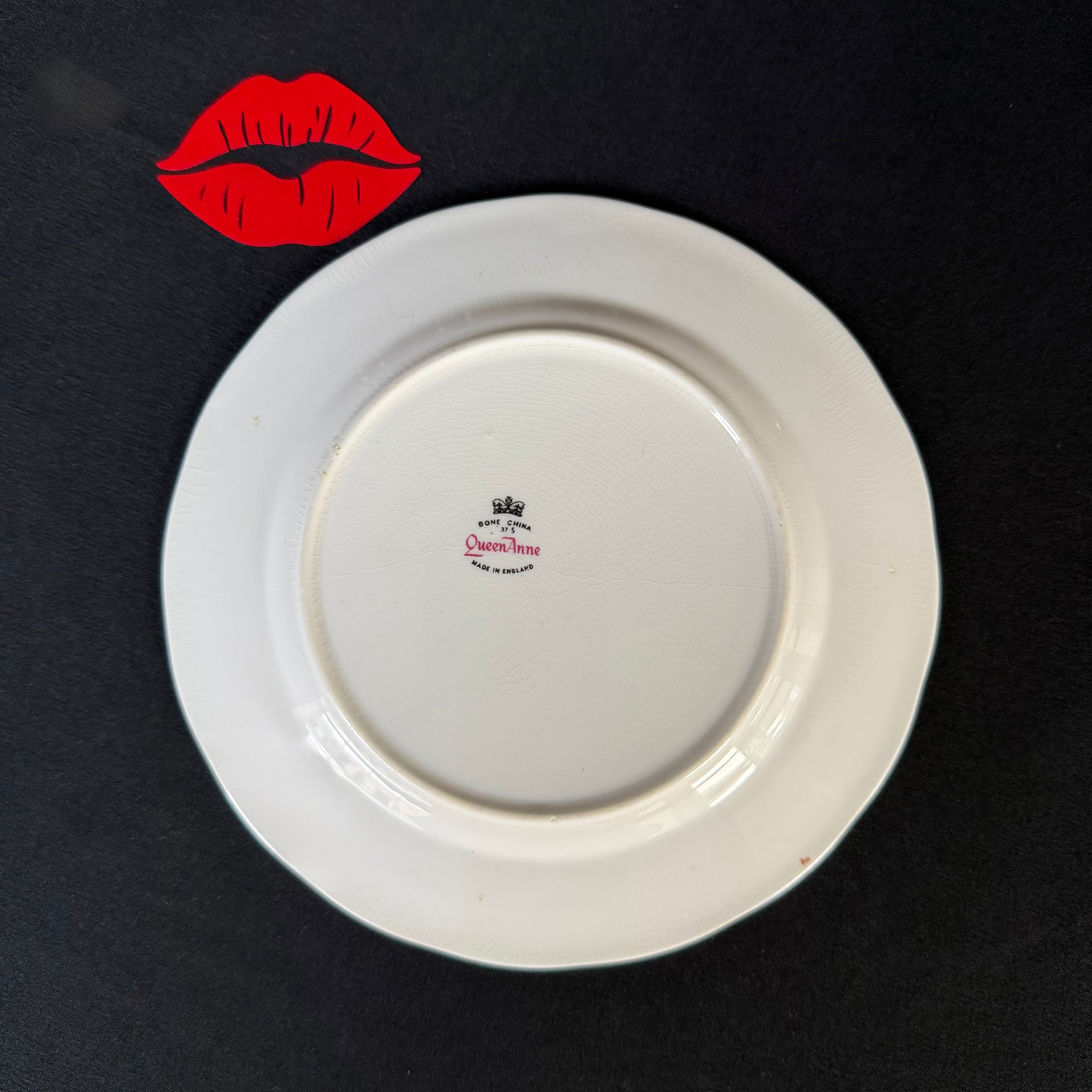 Bone China Plate, CUSTOMISE YOUR OWN – Vintage & Pre-Loved Pieces