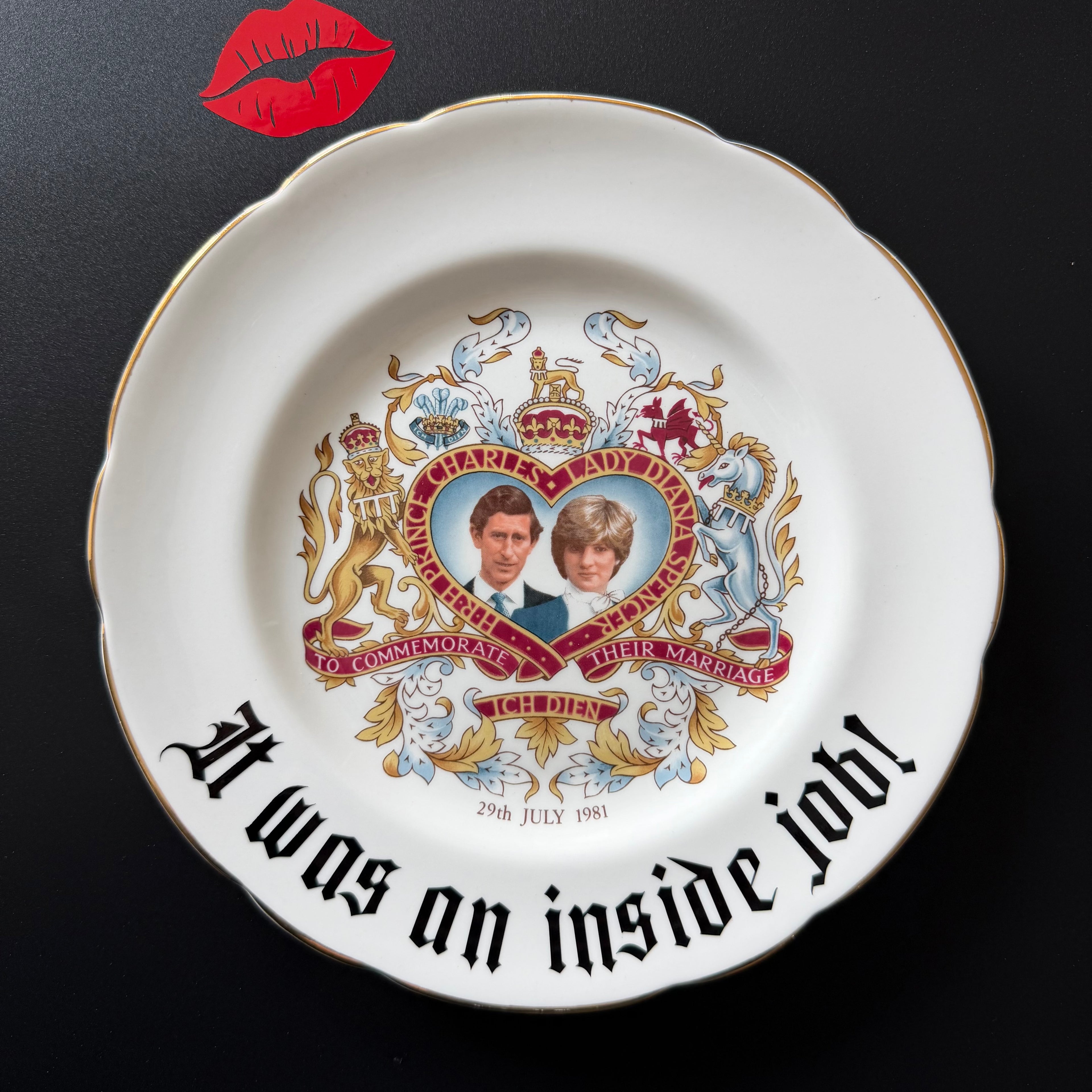 It Was an Inside Job Plate, Dark Humour Decor, Charles & Diana Commemorative Plate, Alternative Gothic Wall Decor, Sassy Statement Plate
