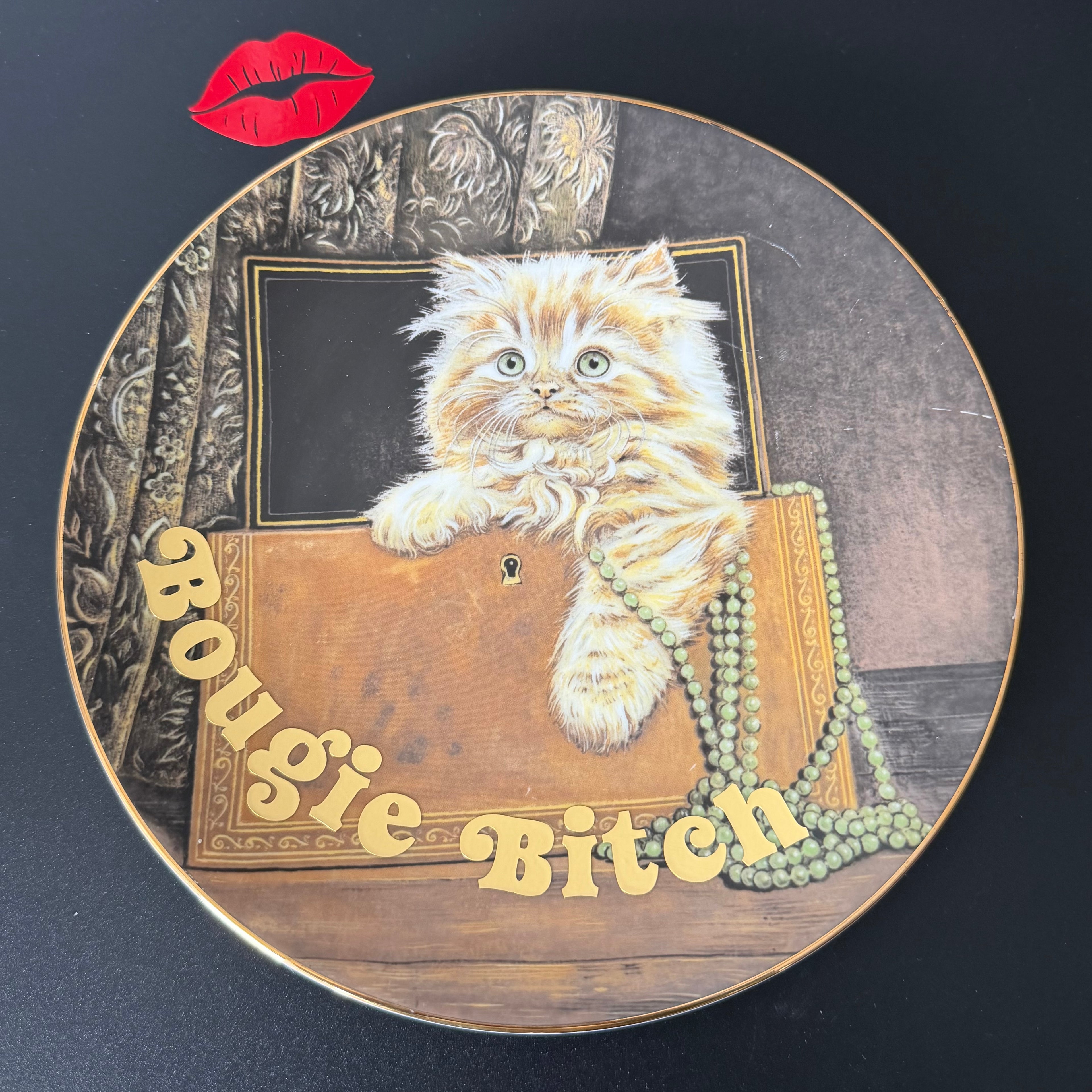 Bougie Bitch Vintage Cat Plate, Gold Statement Decor