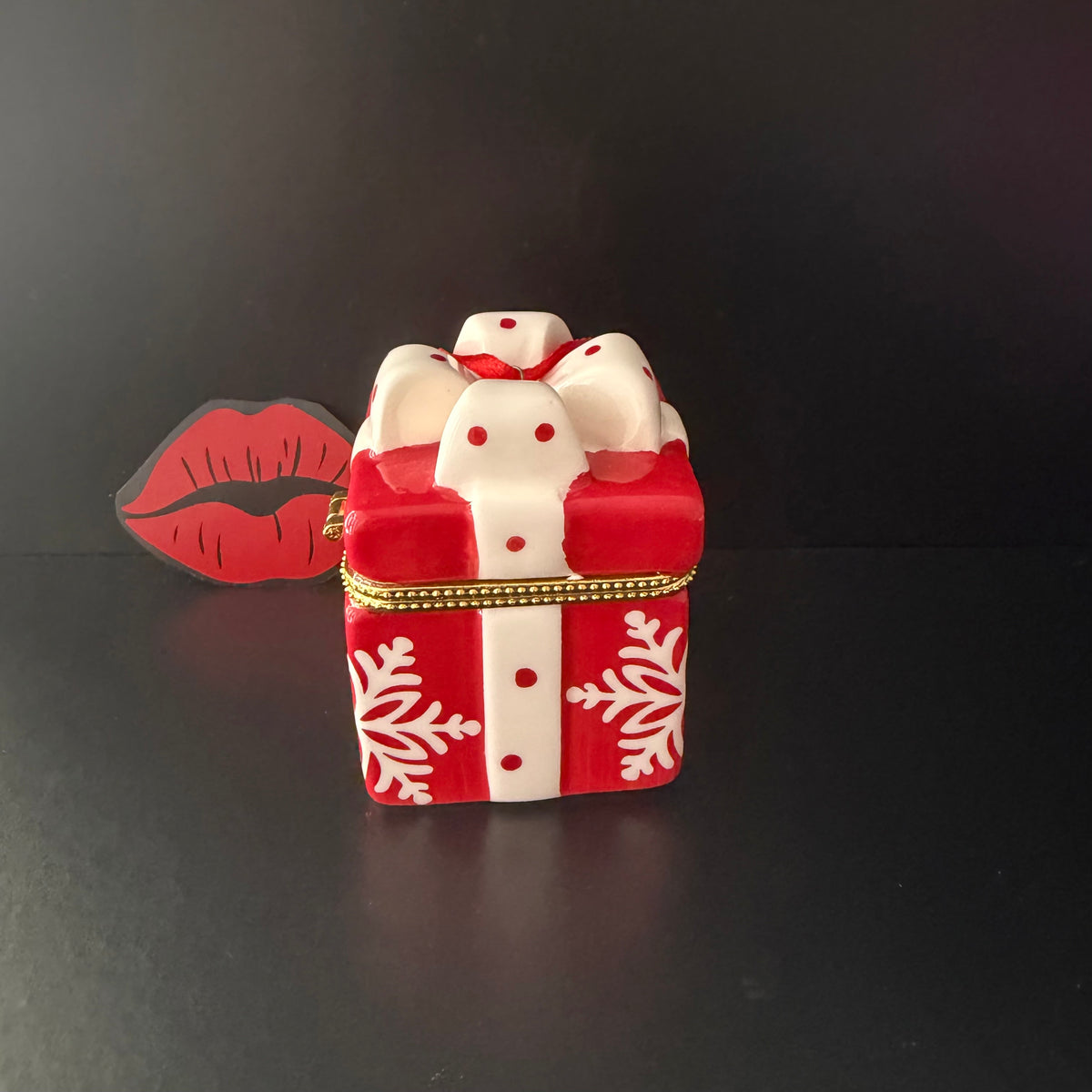 Nosy Cunt Mini Christmas Gift Trinket Box Christmas Tree Decoration