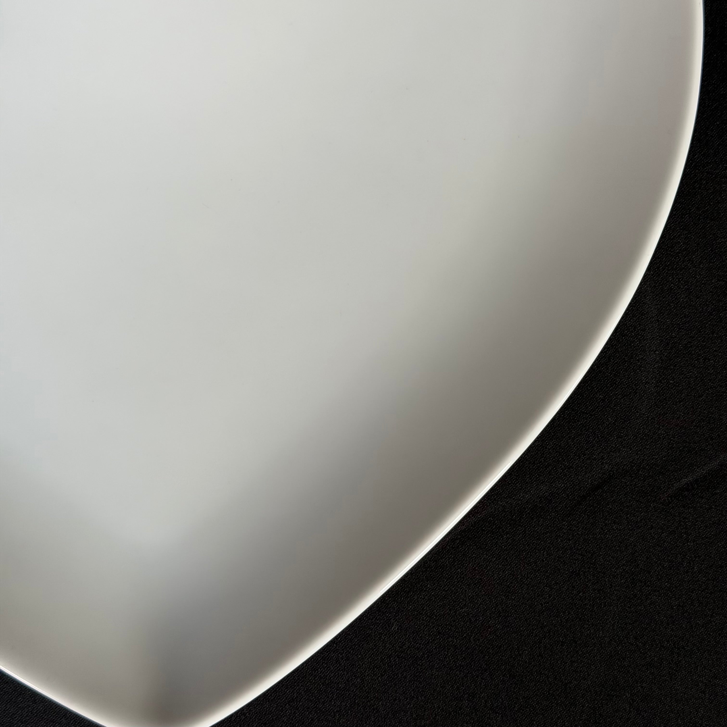 Modern White Ceramic Heart Shaped Plate, CUSTOMISE YOUR OWN – Vintage & Pre-Loved Pieces
