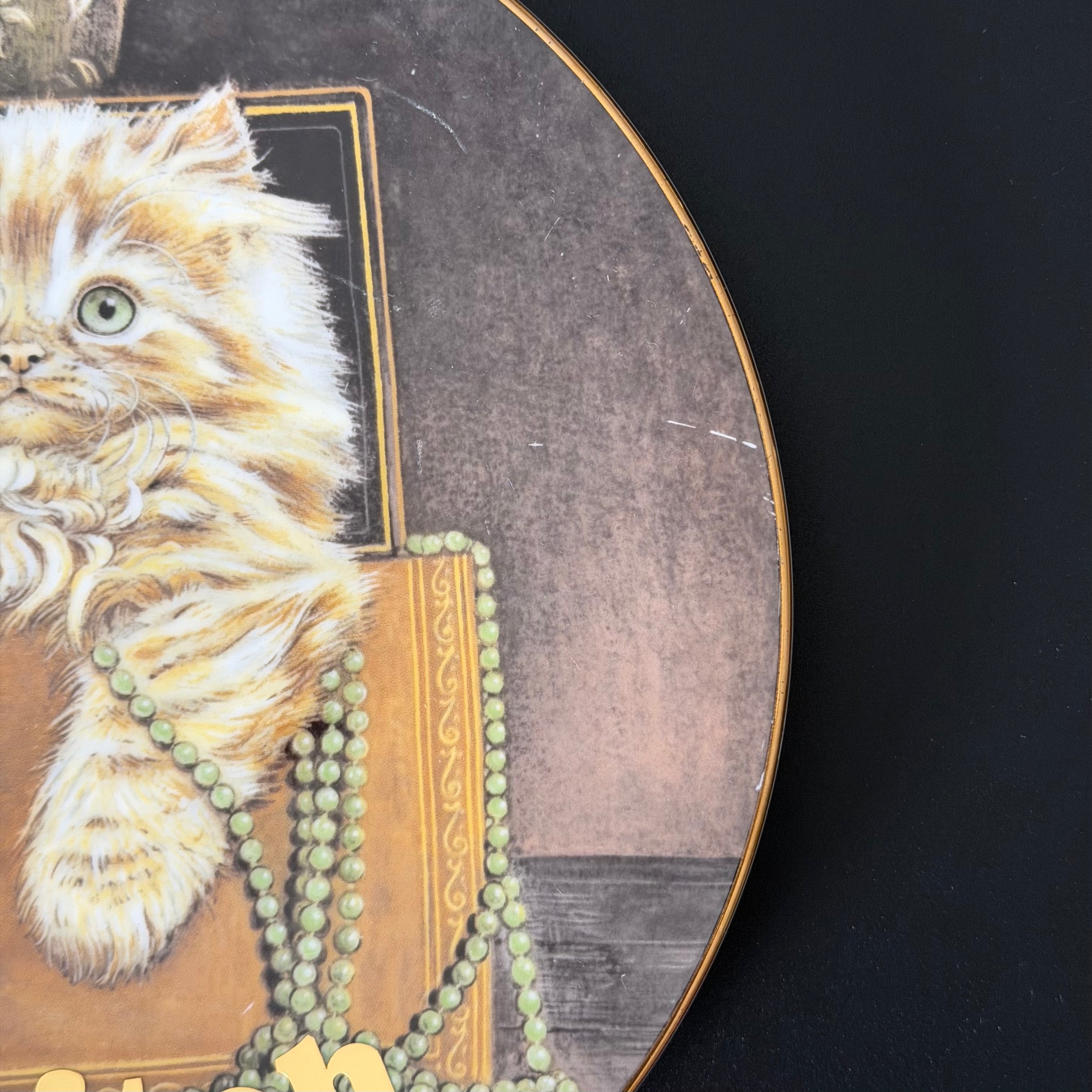 Bougie Bitch Vintage Cat Plate, Gold Statement Decor