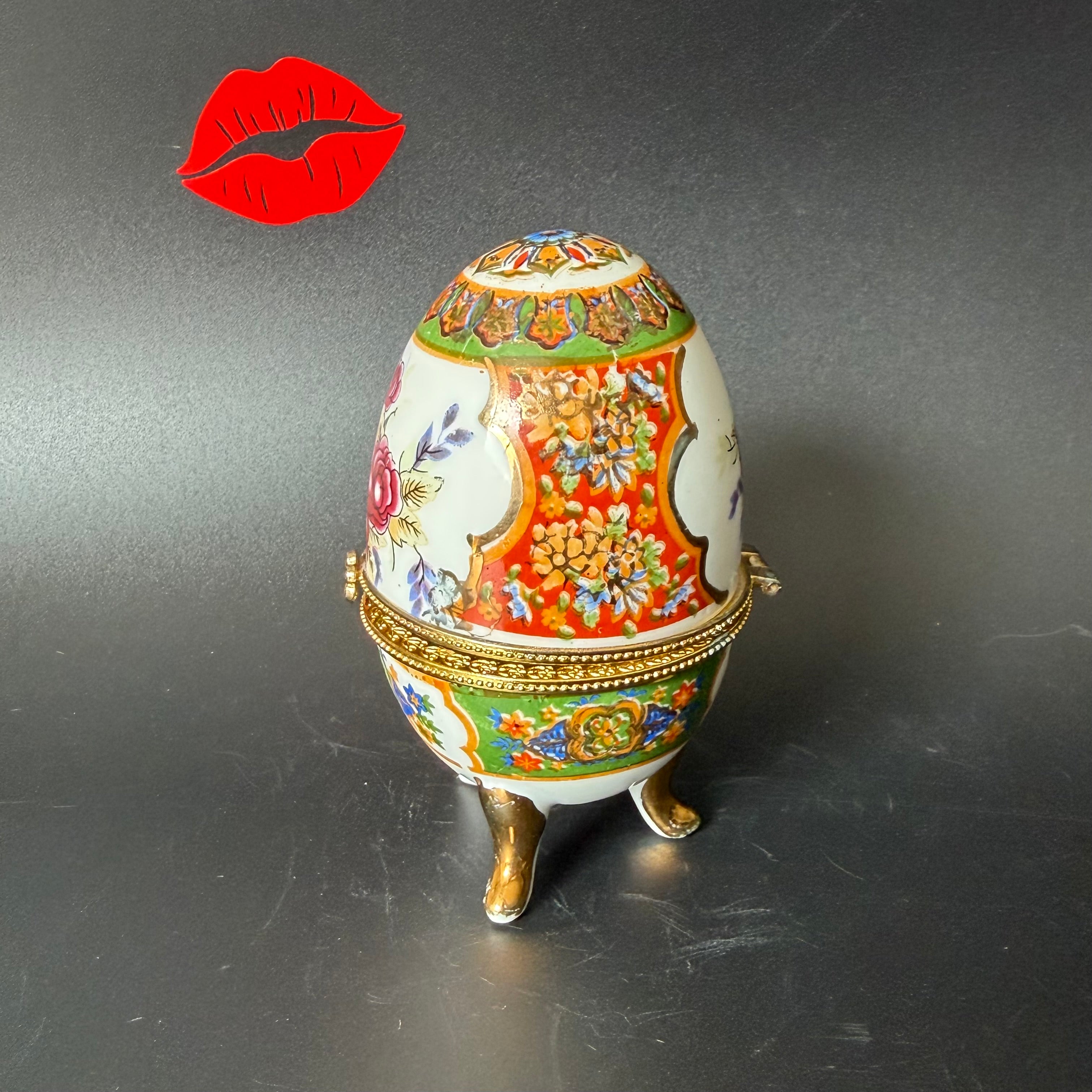 Nosy Cunt Vintage Porcelain Egg Trinket Box