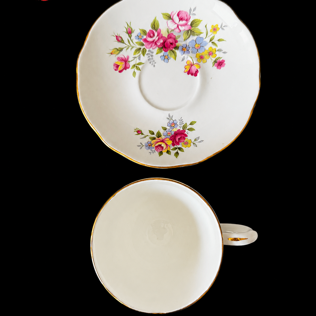 Cuntea Teacup & Saucer, Vintage Duchess Bone China Style Sassy Tea Set