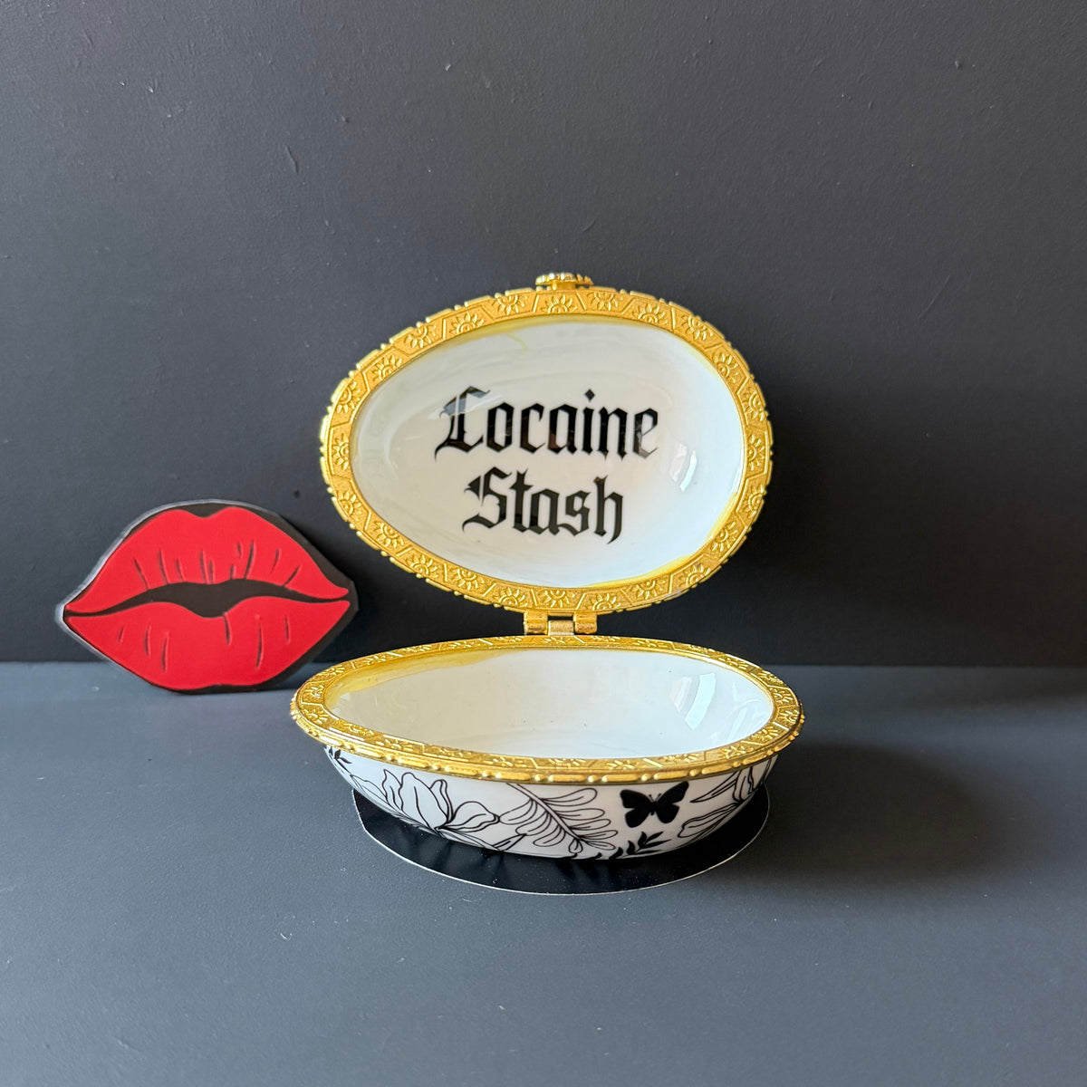 Cocaine Stash, Upcycled Vintage Decorative Trinket Box, Black & White Floral Hinged Jewellery Box