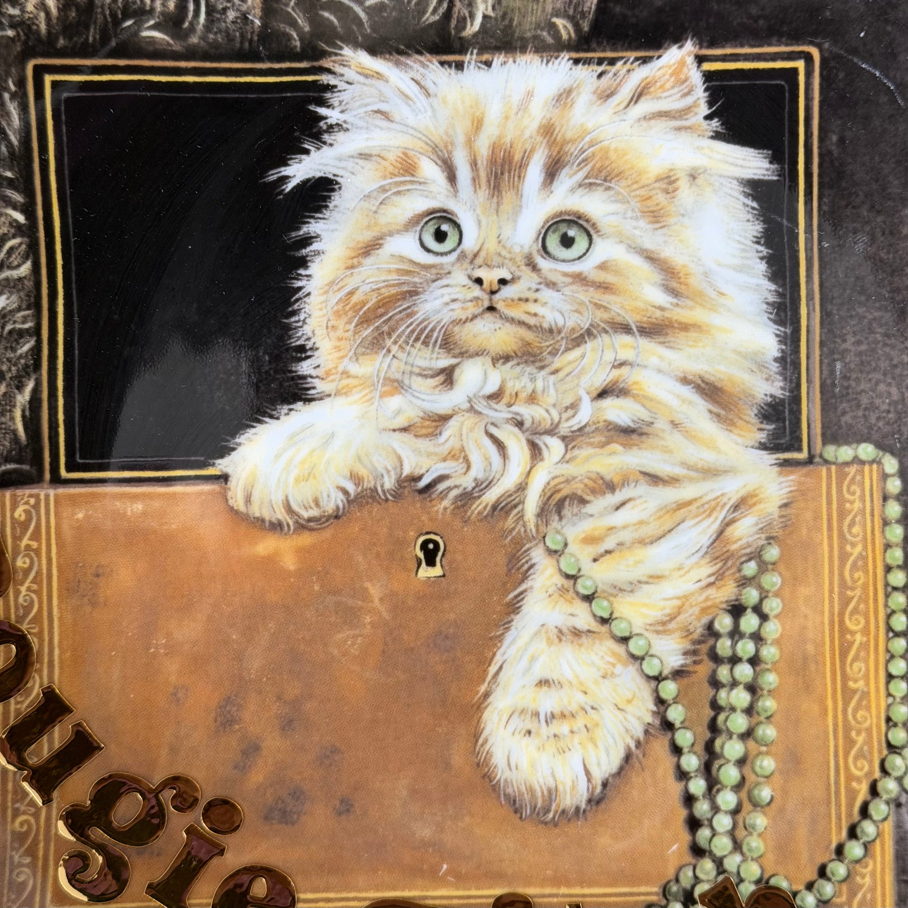 Bougie Bitch Vintage Cat Plate, Gold Statement Decor