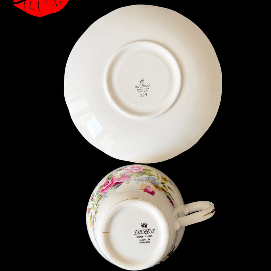 Cuntea Teacup & Saucer, Vintage Duchess Bone China Style Sassy Tea Set