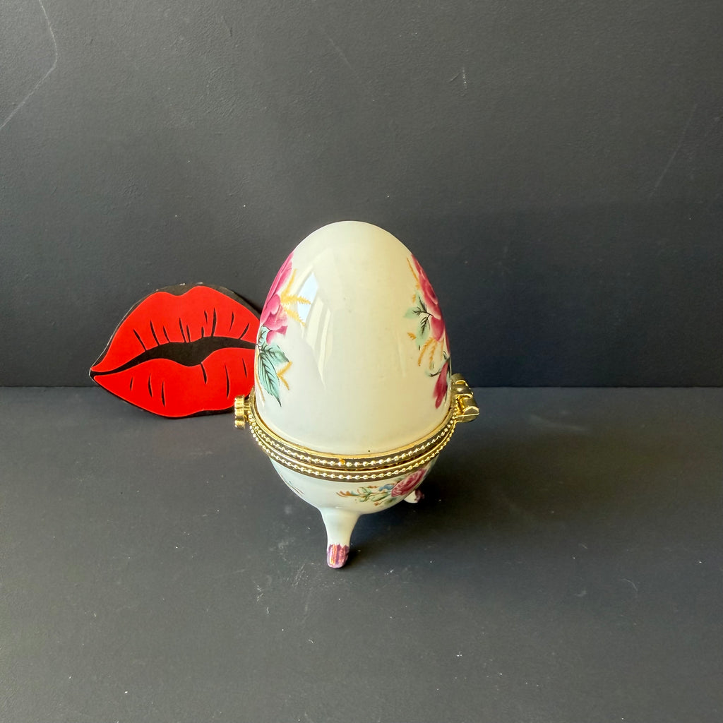 Nosy Bitch Small Vintage Porcelain Egg Trinket Box